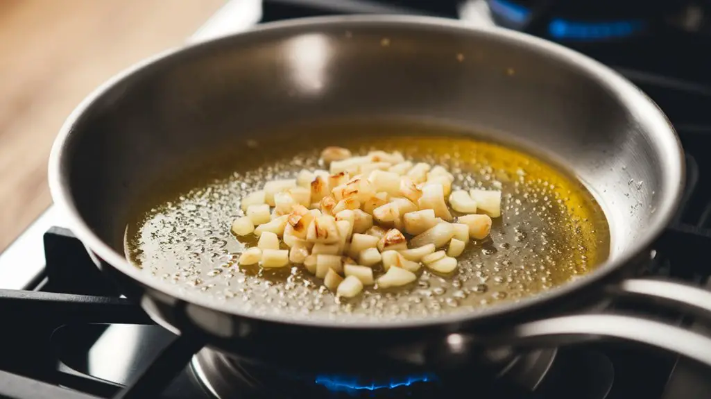 saut garlic until fragrant