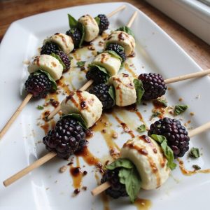 blackberry caprese salad skewers