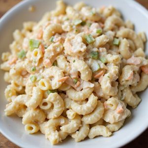 creamy hawaiian macaroni salad