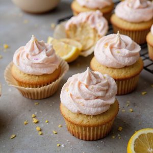 sweet pink lemonade cupcakes