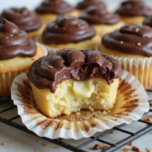 boston cream pie cupcakes